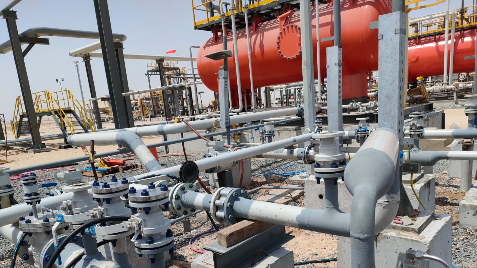 Al Sakhra Al Shamika General Contracting - About Us